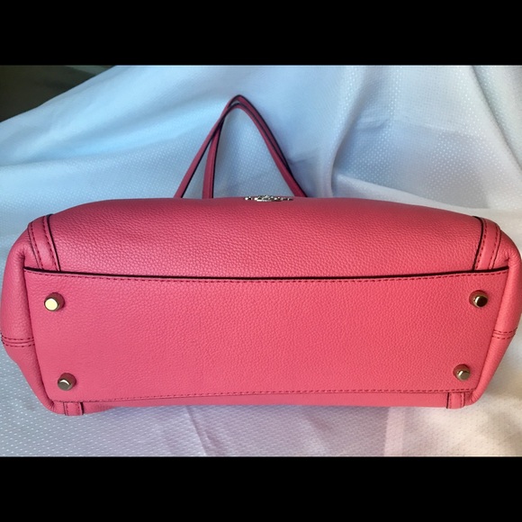 Coach Handbag - Picture 6 of 8